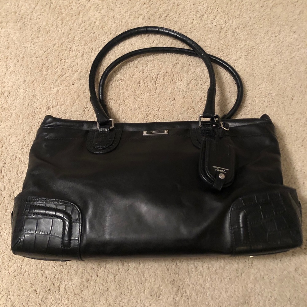 Tumi business tote
